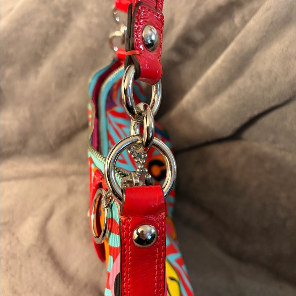 Coach Poppy Graffiti Groovy Multicolor Graphic Print Shoulder Bag with Red Trim - Picture 6 of 10